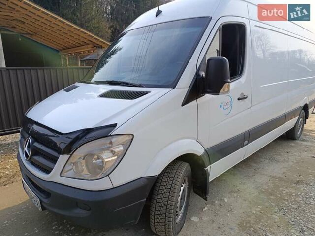 Белый Мерседес Sprinter, объемом двигателя 2.1 л и пробегом 320 тыс. км за 14500 $, фото 1 на Automoto.ua