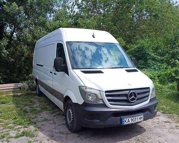 Белый Мерседес Sprinter, объемом двигателя 2.1 л и пробегом 310 тыс. км за 18500 $, фото 1 на Automoto.ua