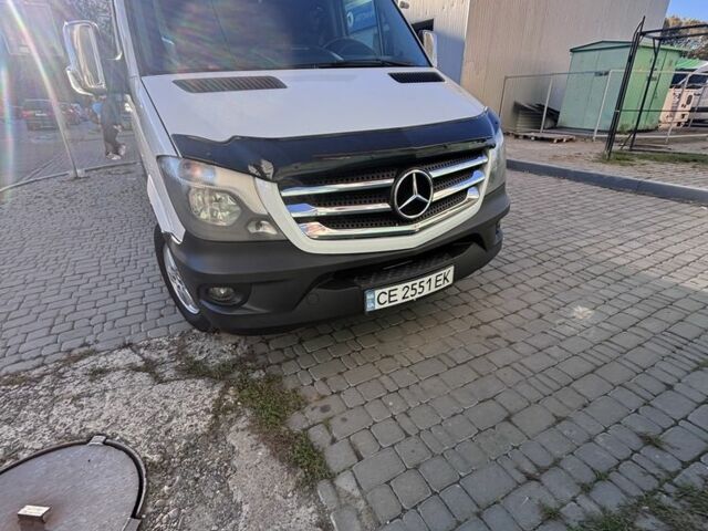 Белый Мерседес Sprinter, объемом двигателя 2.1 л и пробегом 600 тыс. км за 23300 $, фото 1 на Automoto.ua