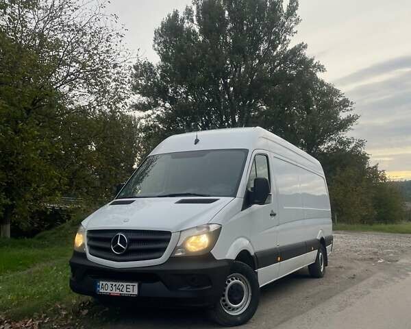 Білий Мерседес Sprinter, об'ємом двигуна 2.14 л та пробігом 410 тис. км за 15550 $, фото 1 на Automoto.ua