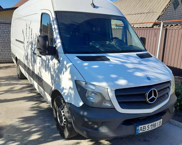 Білий Мерседес Sprinter, об'ємом двигуна 2.1 л та пробігом 329 тис. км за 21000 $, фото 1 на Automoto.ua