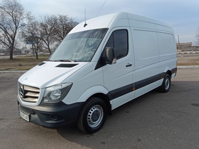 Белый Мерседес Sprinter, объемом двигателя 2.1 л и пробегом 291 тыс. км за 15500 $, фото 1 на Automoto.ua