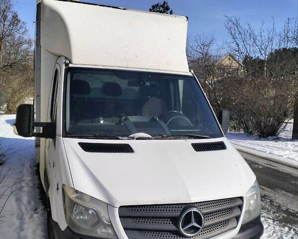 Белый Мерседес Sprinter, объемом двигателя 2.14 л и пробегом 338 тыс. км за 16000 $, фото 1 на Automoto.ua