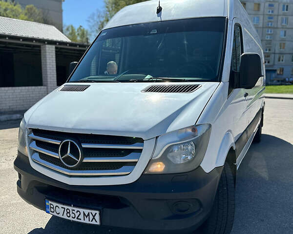Білий Мерседес Sprinter, об'ємом двигуна 2.1 л та пробігом 1000 тис. км за 19000 $, фото 1 на Automoto.ua