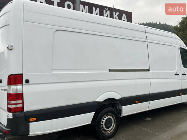 Білий Мерседес Sprinter, об'ємом двигуна 2.14 л та пробігом 260 тис. км за 17300 $, фото 1 на Automoto.ua