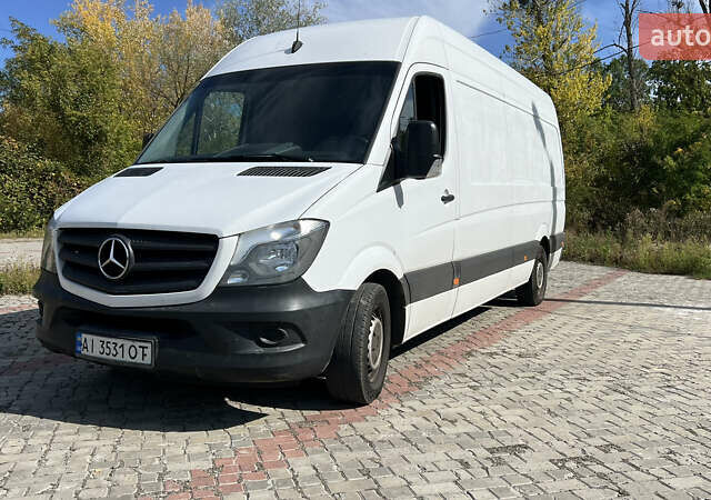 Белый Мерседес Sprinter, объемом двигателя 2.14 л и пробегом 262 тыс. км за 18000 $, фото 1 на Automoto.ua