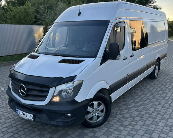 Білий Мерседес Sprinter, об'ємом двигуна 3 л та пробігом 530 тис. км за 26999 $, фото 1 на Automoto.ua