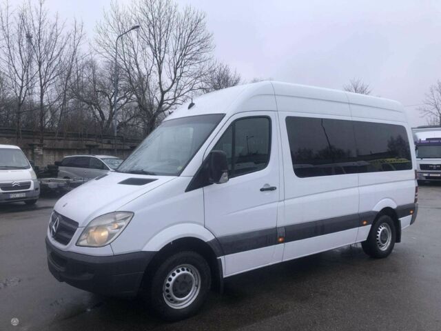 Білий Мерседес Sprinter, об'ємом двигуна 2 л та пробігом 351 тис. км за 16100 $, фото 1 на Automoto.ua