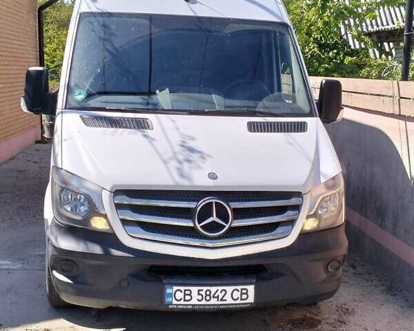 Белый Мерседес Sprinter, объемом двигателя 2.14 л и пробегом 202 тыс. км за 15400 $, фото 1 на Automoto.ua