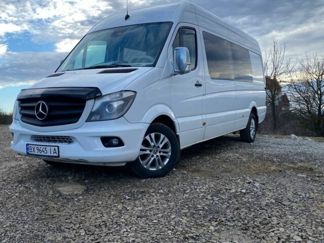 Белый Мерседес Sprinter, объемом двигателя 3 л и пробегом 700 тыс. км за 30034 $, фото 1 на Automoto.ua