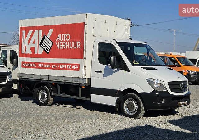 Белый Мерседес Sprinter, объемом двигателя 2.2 л и пробегом 182 тыс. км за 18900 $, фото 1 на Automoto.ua