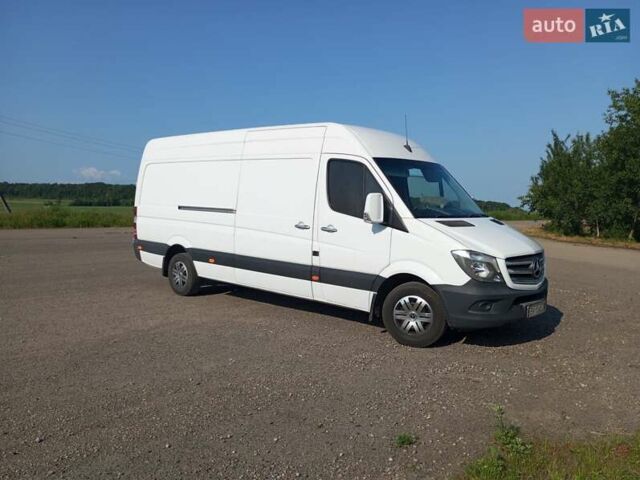 Белый Мерседес Sprinter, объемом двигателя 2.2 л и пробегом 308 тыс. км за 15500 $, фото 1 на Automoto.ua