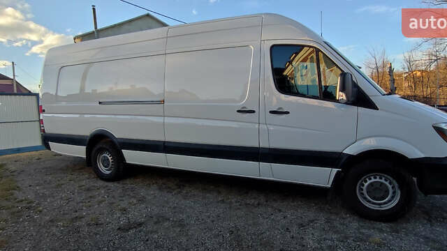 Белый Мерседес Sprinter, объемом двигателя 3 л и пробегом 170 тыс. км за 27500 $, фото 1 на Automoto.ua