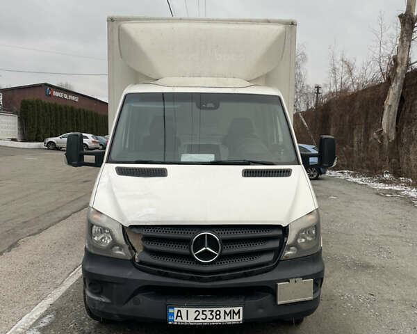 Белый Мерседес Sprinter, объемом двигателя 2.14 л и пробегом 374 тыс. км за 17700 $, фото 1 на Automoto.ua