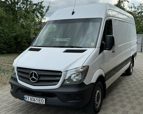 Белый Мерседес Sprinter, объемом двигателя 2.14 л и пробегом 351 тыс. км за 19300 $, фото 1 на Automoto.ua