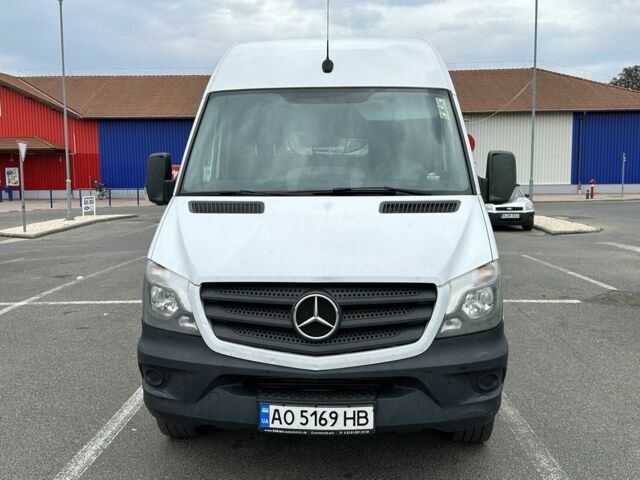 Белый Мерседес Sprinter, объемом двигателя 2.1 л и пробегом 400 тыс. км за 16499 $, фото 1 на Automoto.ua