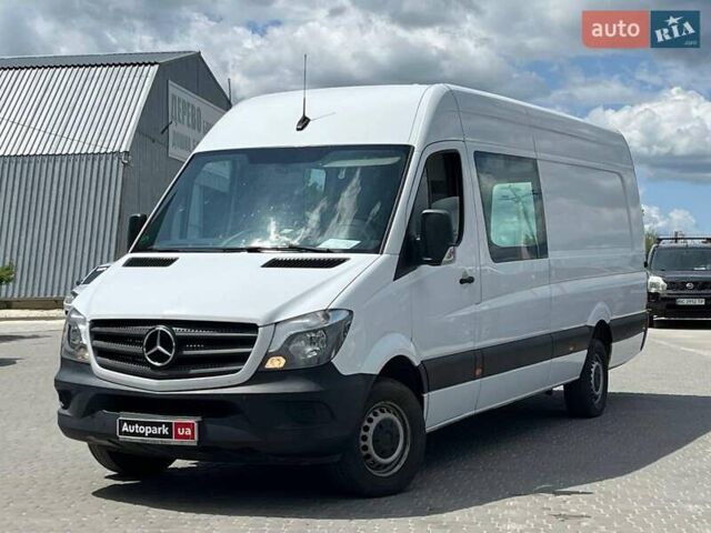 Белый Мерседес Sprinter, объемом двигателя 2.2 л и пробегом 230 тыс. км за 20900 $, фото 1 на Automoto.ua