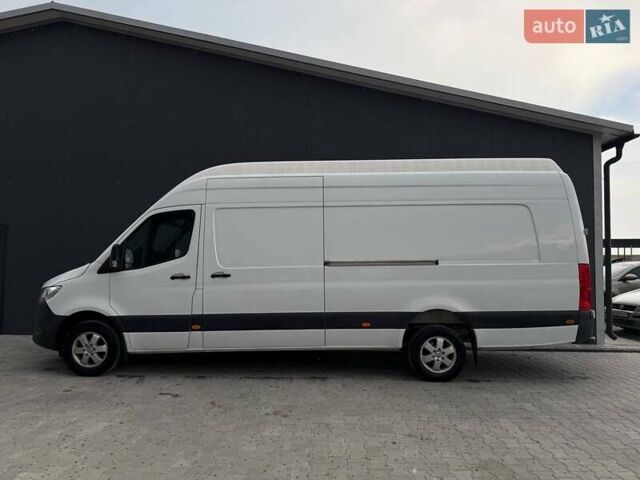 Білий Мерседес Sprinter, об'ємом двигуна 2.2 л та пробігом 227 тис. км за 38000 $, фото 1 на Automoto.ua