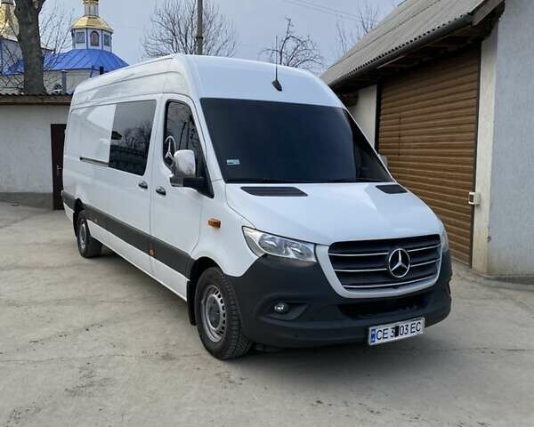 Белый Мерседес Sprinter, объемом двигателя 2.2 л и пробегом 500 тыс. км за 27200 $, фото 1 на Automoto.ua