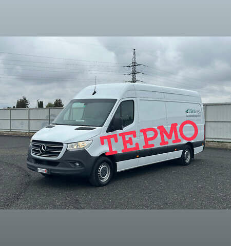 Белый Мерседес Sprinter, объемом двигателя 2.14 л и пробегом 433 тыс. км за 27900 $, фото 1 на Automoto.ua