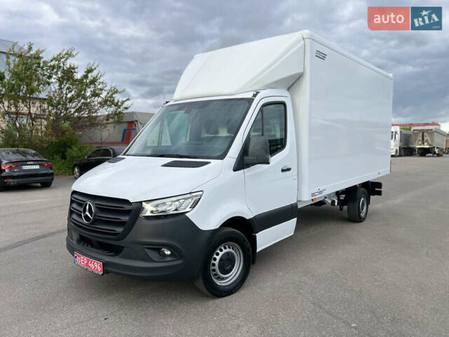 Белый Мерседес Sprinter, объемом двигателя 2.2 л и пробегом 260 тыс. км за 25500 $, фото 1 на Automoto.ua
