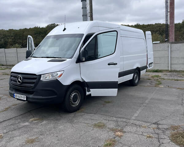 Белый Мерседес Sprinter, объемом двигателя 2.99 л и пробегом 24 тыс. км за 39000 $, фото 1 на Automoto.ua