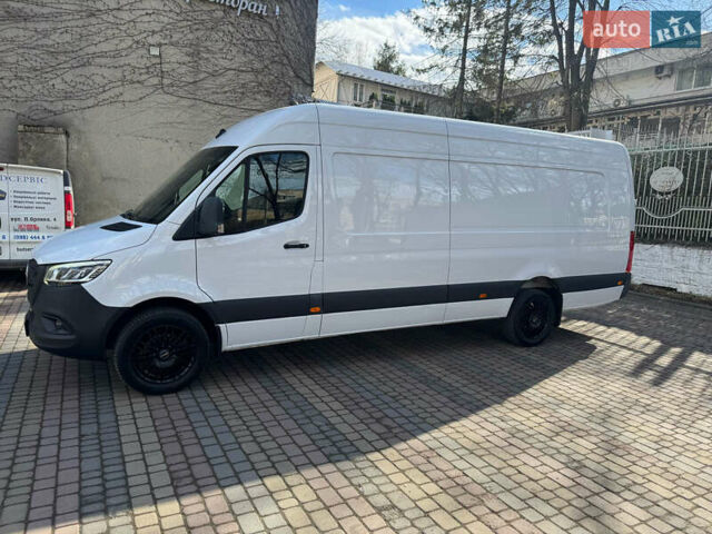 Белый Мерседес Sprinter, объемом двигателя 2.99 л и пробегом 200 тыс. км за 45500 $, фото 1 на Automoto.ua