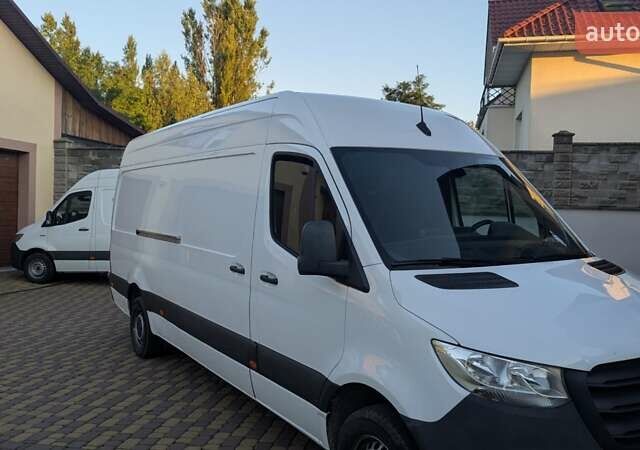 Белый Мерседес Sprinter, объемом двигателя 1.95 л и пробегом 192 тыс. км за 27500 $, фото 1 на Automoto.ua