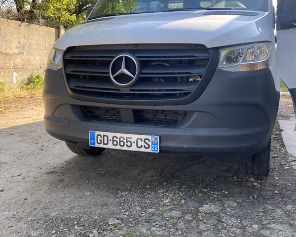 Білий Мерседес Sprinter, об'ємом двигуна 2.14 л та пробігом 348 тис. км за 24200 $, фото 1 на Automoto.ua