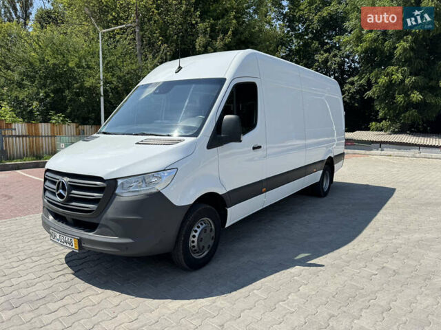 Білий Мерседес Sprinter, об'ємом двигуна 2.99 л та пробігом 273 тис. км за 49898 $, фото 1 на Automoto.ua