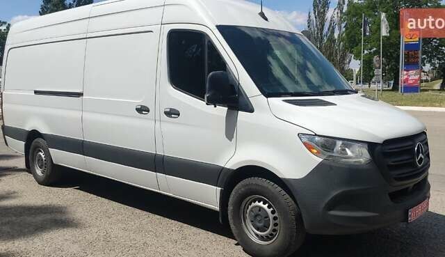 Білий Мерседес Sprinter, об'ємом двигуна 3 л та пробігом 413 тис. км за 33333 $, фото 1 на Automoto.ua