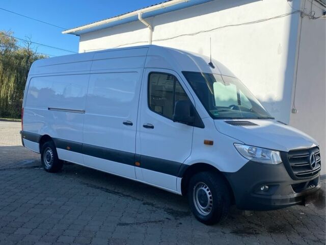 Мерседес Sprinter 2022 в Черновцах на Automoto.ua Белый Мерседес Sprinter, объемом двигателя 2 л и пробегом 63 тыс. км за 32689 $, фото 1 на Automoto.ua
