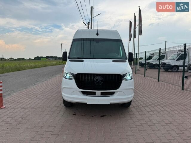 Белый Мерседес Sprinter, объемом двигателя 3 л и пробегом 63 тыс. км за 59000 $, фото 1 на Automoto.ua