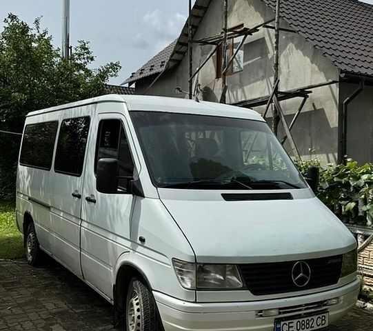 Білий Мерседес Sprinter, об'ємом двигуна 2.3 л та пробігом 250 тис. км за 3397 $, фото 1 на Automoto.ua