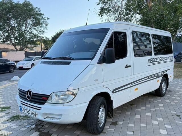 Білий Мерседес Sprinter, об'ємом двигуна 2.27 л та пробігом 300 тис. км за 5999 $, фото 1 на Automoto.ua