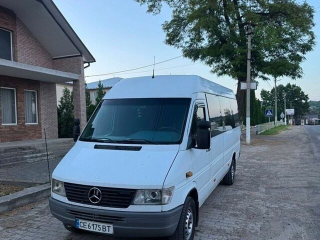 Білий Мерседес Sprinter, об'ємом двигуна 2.9 л та пробігом 299 тис. км за 4010 $, фото 1 на Automoto.ua