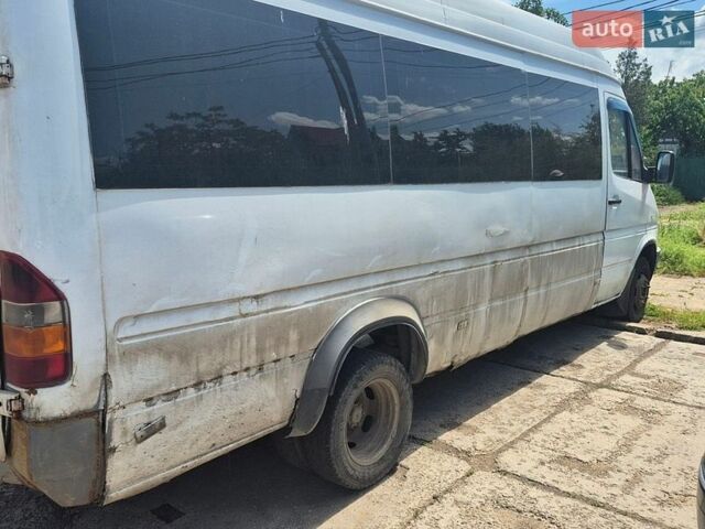 Белый Мерседес Sprinter, объемом двигателя 2.87 л и пробегом 1 тыс. км за 3999 $, фото 1 на Automoto.ua