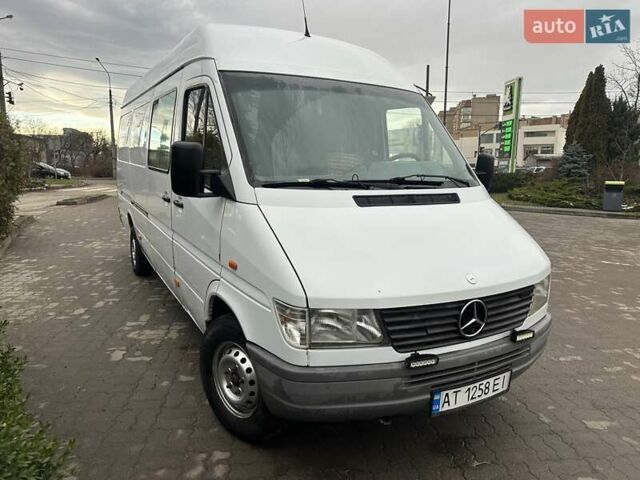 Белый Мерседес Sprinter, объемом двигателя 2.87 л и пробегом 450 тыс. км за 7400 $, фото 1 на Automoto.ua