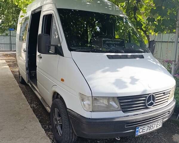Белый Мерседес Sprinter, объемом двигателя 2.87 л и пробегом 750 тыс. км за 7000 $, фото 1 на Automoto.ua