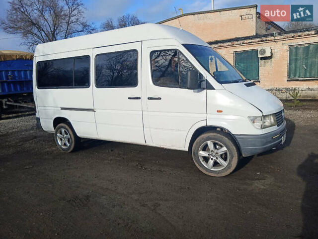 Білий Мерседес Sprinter, об'ємом двигуна 2.87 л та пробігом 380 тис. км за 7200 $, фото 1 на Automoto.ua