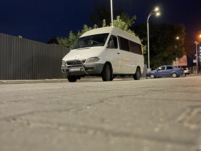 Білий Мерседес Sprinter, об'ємом двигуна 2.2 л та пробігом 720 тис. км за 5500 $, фото 1 на Automoto.ua