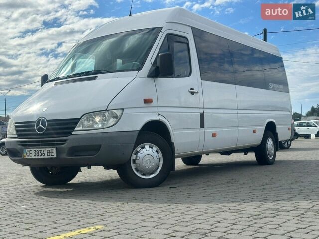 Білий Мерседес Sprinter, об'ємом двигуна 2.2 л та пробігом 300 тис. км за 6850 $, фото 1 на Automoto.ua