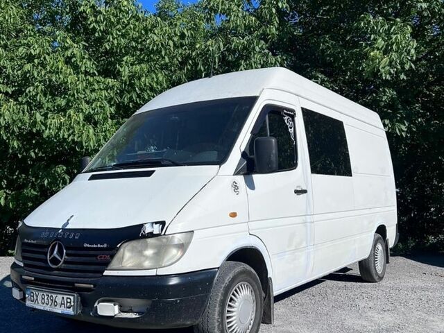 Білий Мерседес Sprinter, об'ємом двигуна 2.15 л та пробігом 580 тис. км за 8000 $, фото 1 на Automoto.ua
