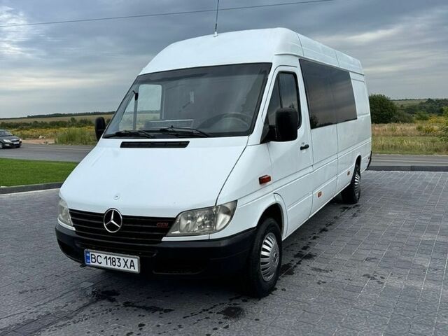 Білий Мерседес Sprinter, об'ємом двигуна 2.15 л та пробігом 620 тис. км за 9800 $, фото 1 на Automoto.ua