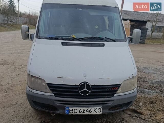 Белый Мерседес Sprinter, объемом двигателя 2.15 л и пробегом 562 тыс. км за 5200 $, фото 1 на Automoto.ua