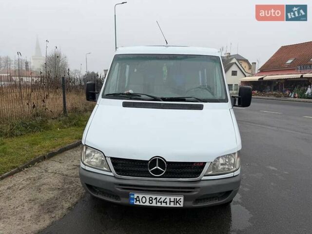 Белый Мерседес Sprinter, объемом двигателя 2.15 л и пробегом 509 тыс. км за 5900 $, фото 1 на Automoto.ua
