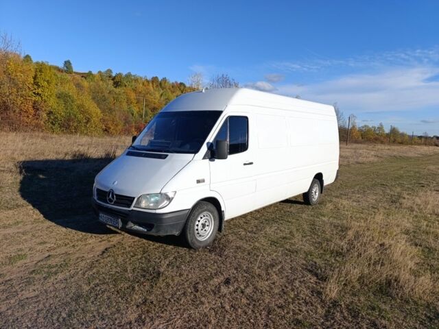 Білий Мерседес Sprinter, об'ємом двигуна 2.2 л та пробігом 770 тис. км за 6299 $, фото 1 на Automoto.ua
