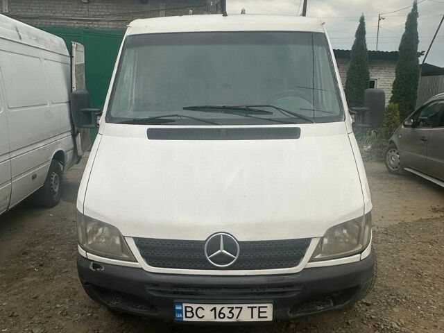 Білий Мерседес Sprinter, об'ємом двигуна 2.15 л та пробігом 740 тис. км за 5200 $, фото 1 на Automoto.ua