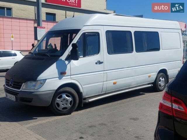 Білий Мерседес Sprinter, об'ємом двигуна 2.69 л та пробігом 500 тис. км за 9000 $, фото 1 на Automoto.ua