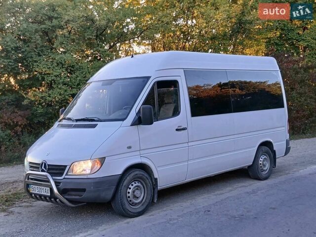 Белый Мерседес Sprinter, объемом двигателя 2.15 л и пробегом 310 тыс. км за 8500 $, фото 1 на Automoto.ua